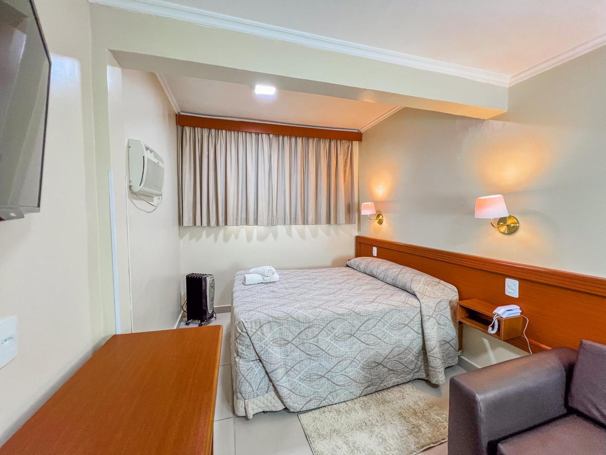 Hotel Nacional 3*